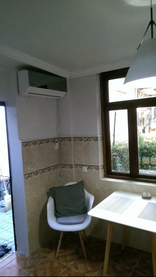 Tamro Light House Apartment บาทูมิ ภายนอก รูปภาพ