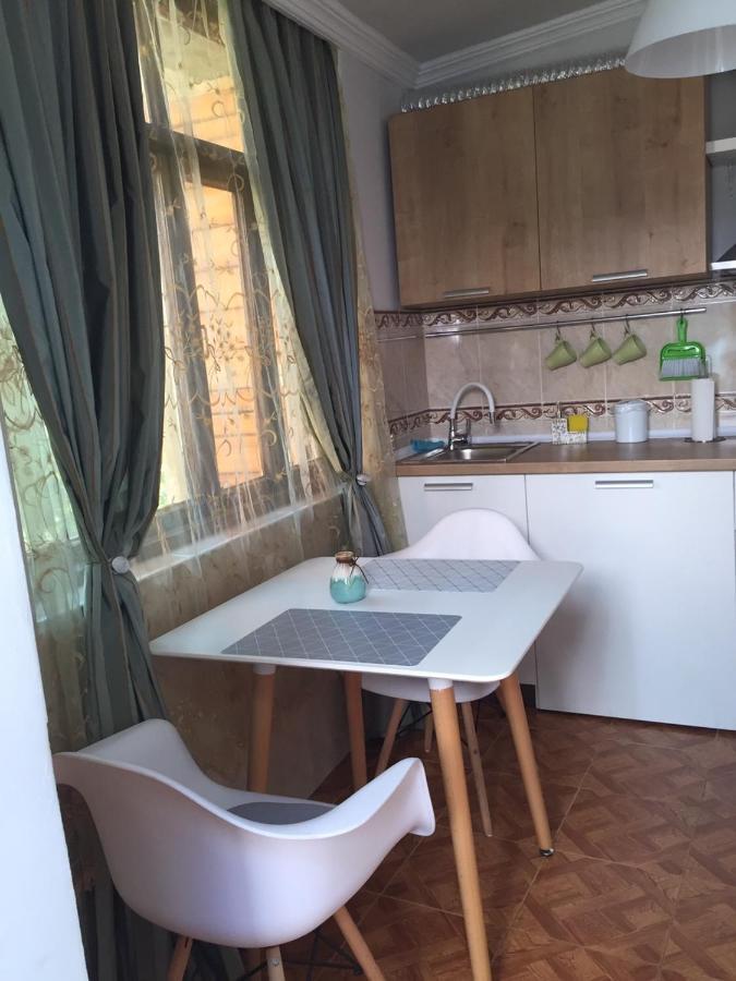 Tamro Light House Apartment บาทูมิ ภายนอก รูปภาพ